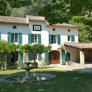 *** Guest house Bastide De La Madeleine France