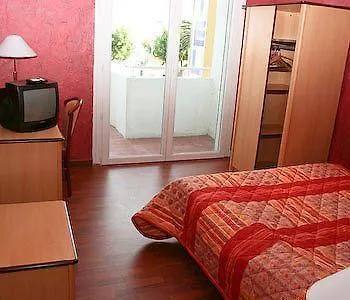 Hotel Les Palmiers Fréjus 3*,  Francie